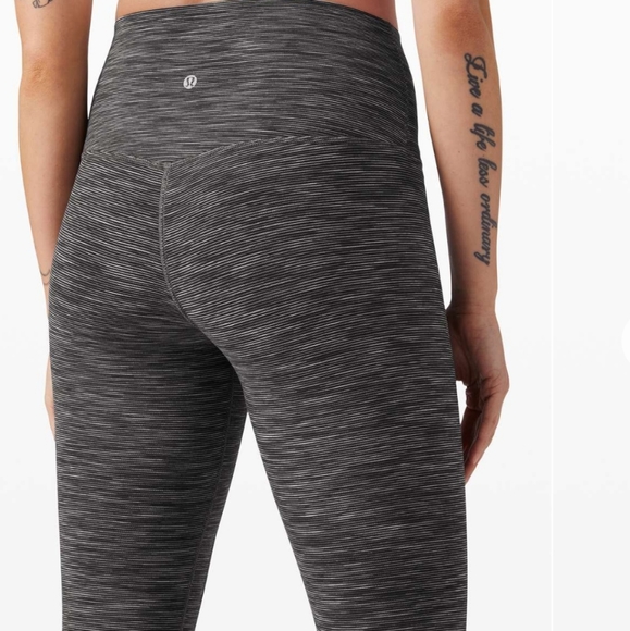 lululemon athletica Pants - SOLD Sz 8 Lululemon 28" Align Pant Leggings. EUC.